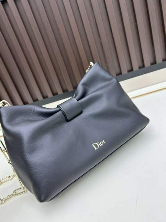 Picture of Dior Handbags _SKUfw239315852fw